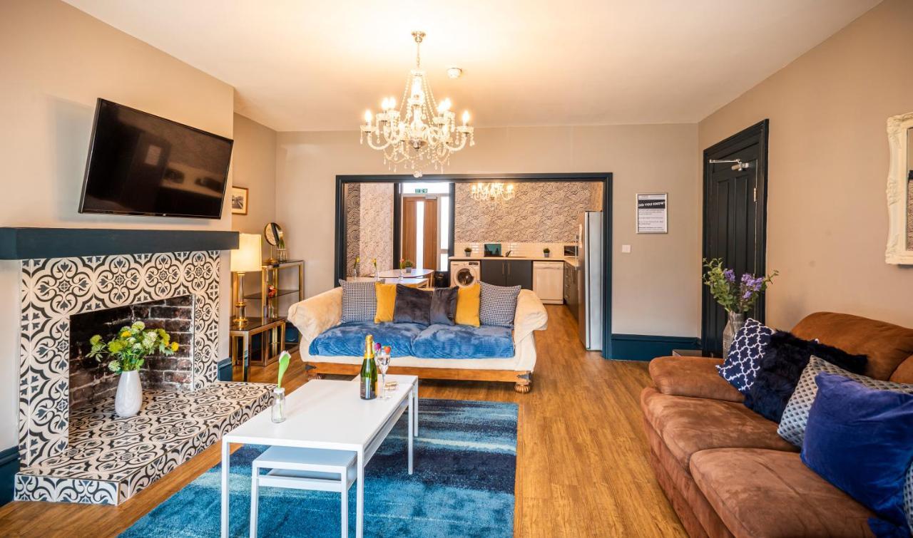 3 -Min Walk To Southport Pier & Beach Fast Wi-Fi & Perfect Getaway Eksteriør billede
