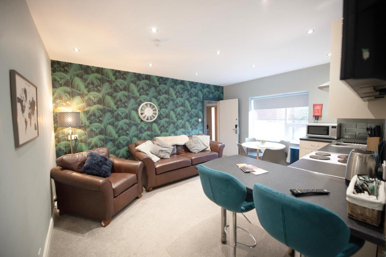 3 -Min Walk To Southport Pier & Beach Fast Wi-Fi & Perfect Getaway Eksteriør billede