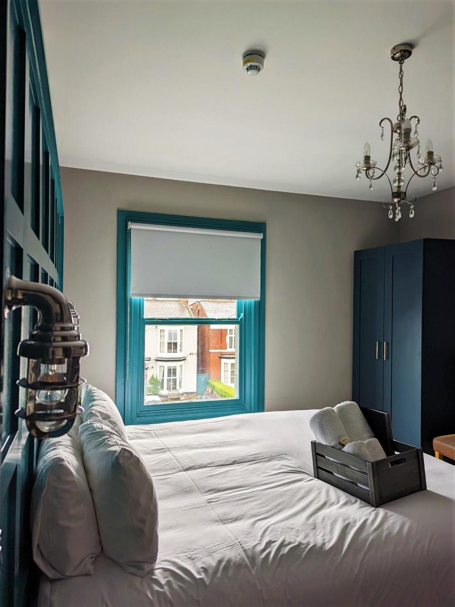 3 -Min Walk To Southport Pier & Beach Fast Wi-Fi & Perfect Getaway Eksteriør billede